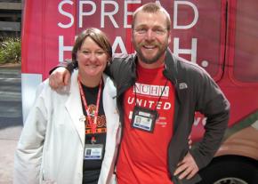 Kaiser workers and NUHW supporters Kekela Moberg (left) and Michael Turk